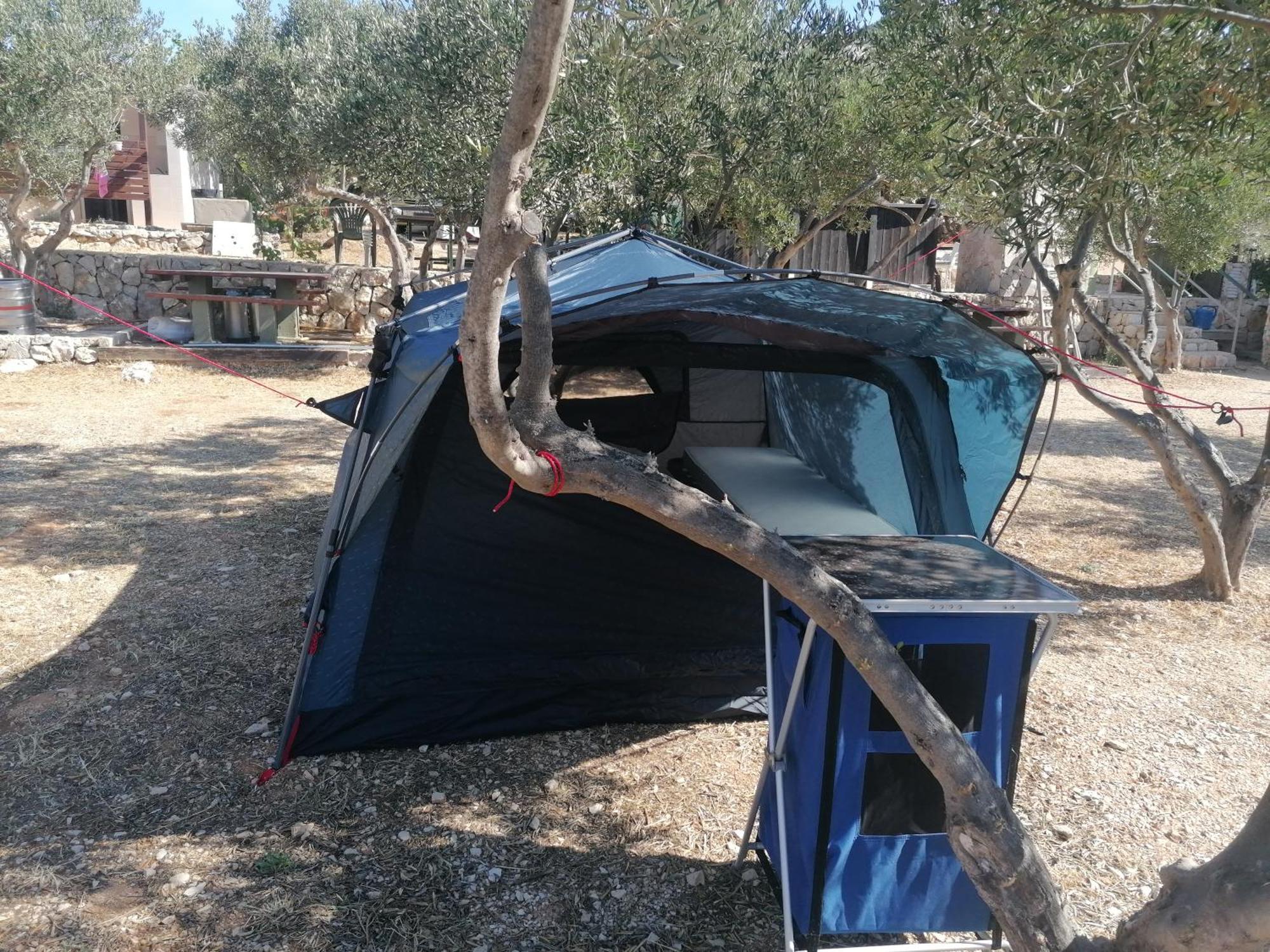 Camp Kopito Hotel Hvar Town Bagian luar foto