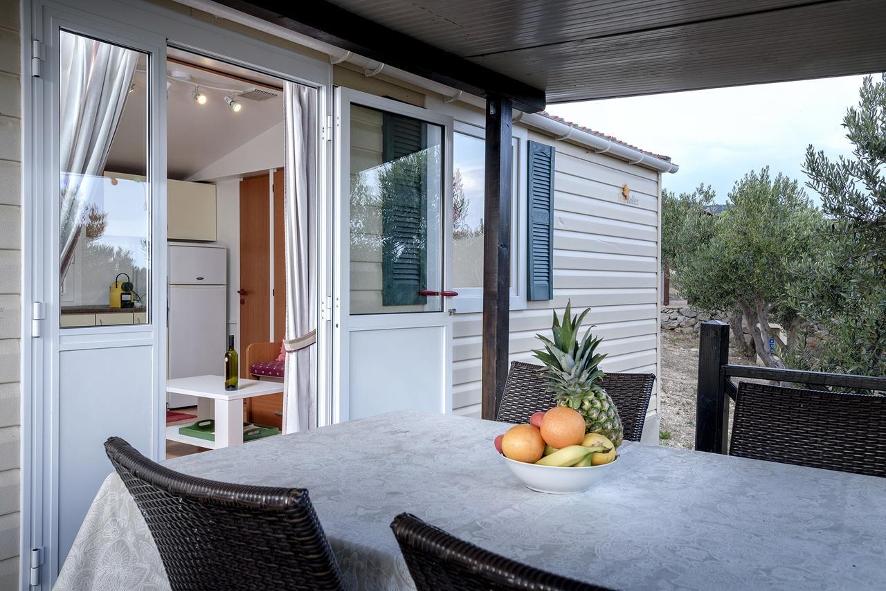 Camp Kopito Hotel Hvar Town Bagian luar foto
